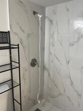 5580 W 26th Ct in Hialeah, FL - Building Photo - Building Photo