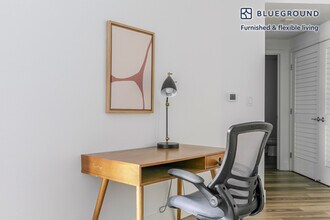 85 Cleaveland Rd, Unit FL3-ID2109 in Pleasant Hill, CA - Foto de edificio - Building Photo