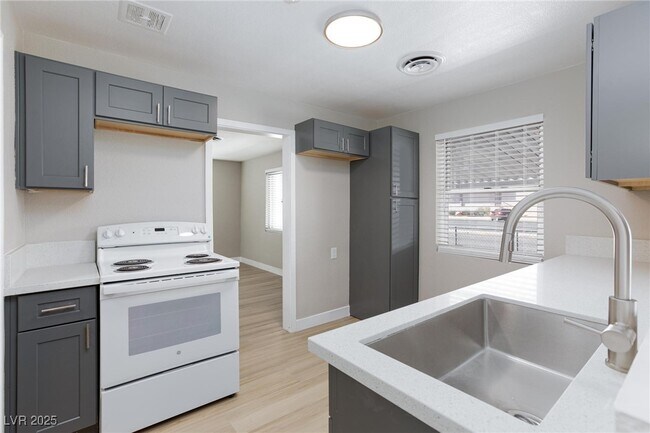 property at 1300 E Nelson Ave