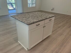 1841 Watkins Rd in Freeland, WA - Building Photo - Building Photo