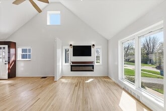 7248 Rita Ln in Madeira, OH - Building Photo - Building Photo