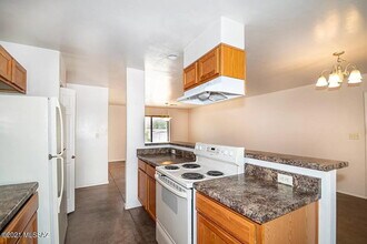 1601 E Glenn St in Tucson, AZ - Foto de edificio - Building Photo