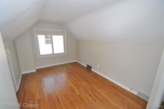 1208 N Wilson Ave in Royal Oak, MI - Building Photo - Building Photo