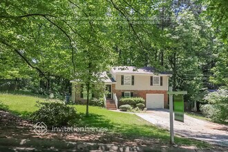 430 Karen Dr in Alpharetta, GA - Building Photo - Building Photo