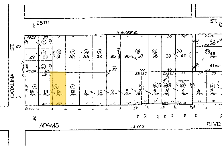 1475 W Adams Blvd in Los Angeles, CA - Building Photo