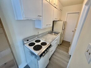 1003 Basilone Dr in New Castle, PA - Building Photo - Building Photo