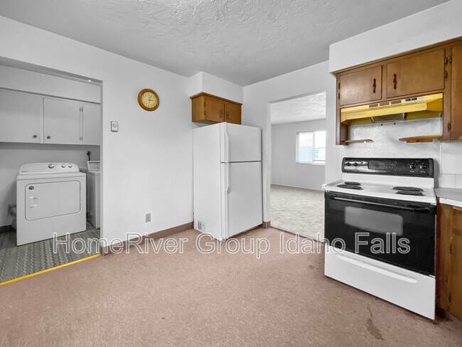 640 Hansen Ave in Idaho Falls, ID - Building Photo - Building Photo