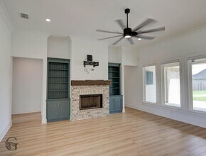 801 Durango Dr in Bossier City, LA - Building Photo - Building Photo