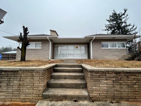 4723 Kingston Hwy in Lenoir City, TN - Building Photo