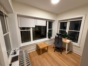 3349 W Eastwood Ave in Chicago, IL - Building Photo - Building Photo