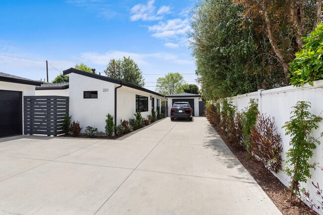 property at 219-221 Monte Vista Ave