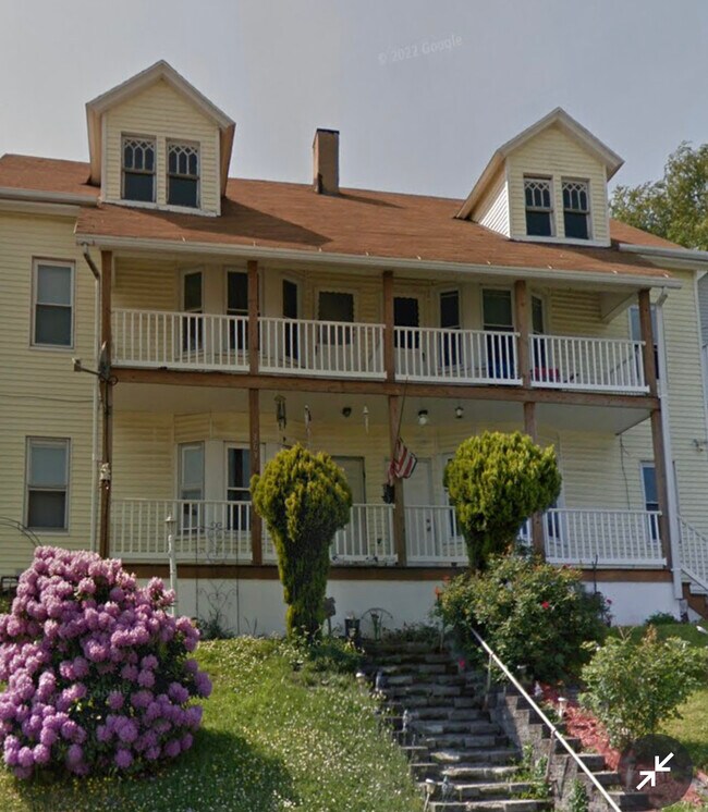 363 N Garfield Ave Rentals in Scranton, PA