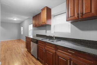 1464 W Ohio St, Unit 1F in Chicago, IL - Building Photo - Building Photo