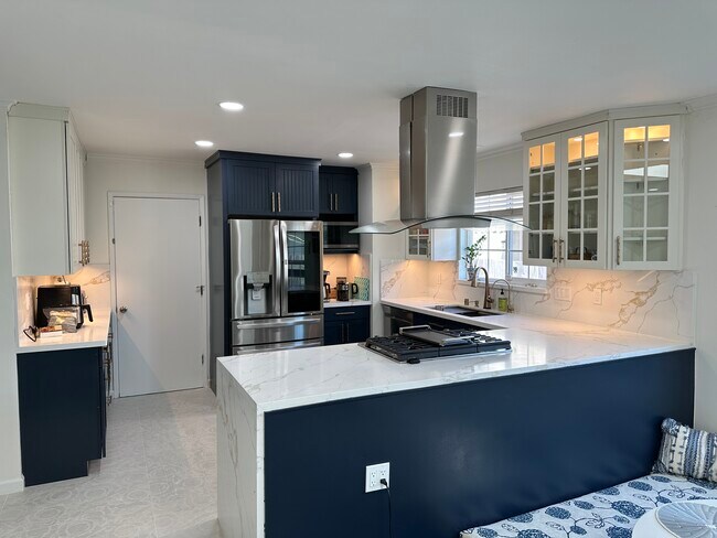 property at 42688 Ravensbourne Park St