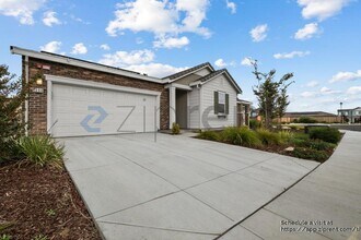 6006 Driver Ct in Vacaville, CA - Building Photo - Building Photo