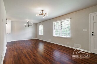 1022 GA-330 in Athens, GA - Building Photo - Building Photo