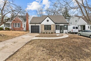 231 E 74 Terrace in Kansas City, MO - Building Photo