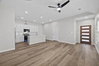 120 Wood St in Princeton, TX - Building Photo - Building Photo