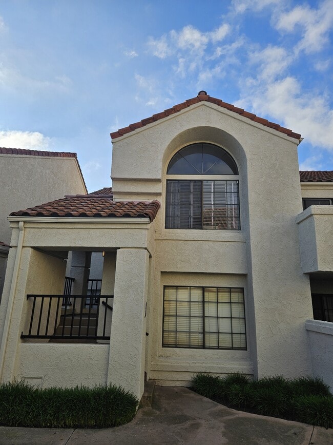 property at 1220 Franciscan Ct