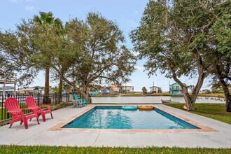 314 Copano Ridge Rd in Rockport, TX - Building Photo - Building Photo
