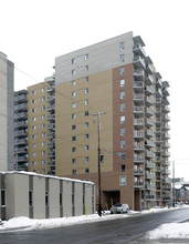 The Strand Condominiums in Ottawa, ON - Building Photo - Building Photo