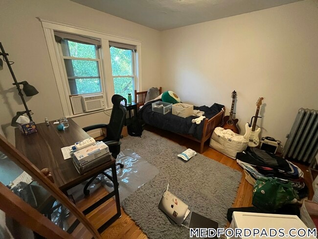property at 21 Renfrew St