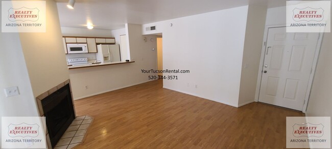 property at 1672 W Park Wood Ln