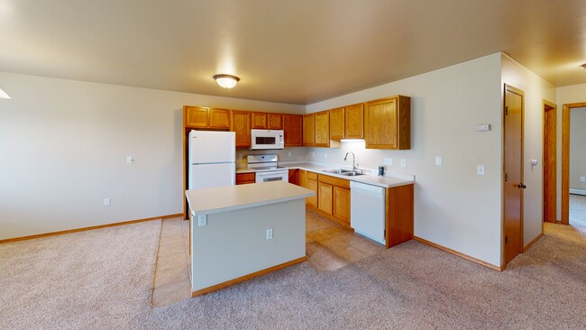 Swan Ridge Apartments in De Pere, WI - Building Photo - Building Photo