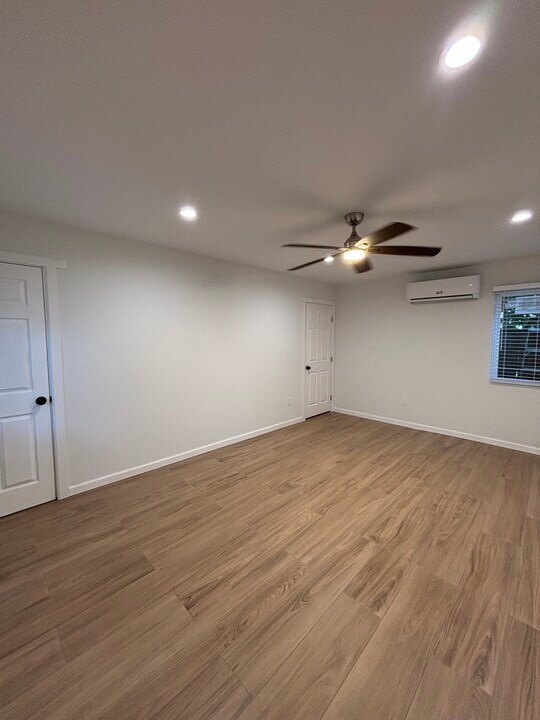 860 N Mar Vista Ave in Pasadena, CA - Building Photo