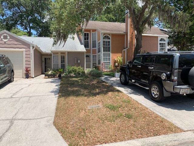 9477 Forest Hills Pl in Tampa, FL - Foto de edificio