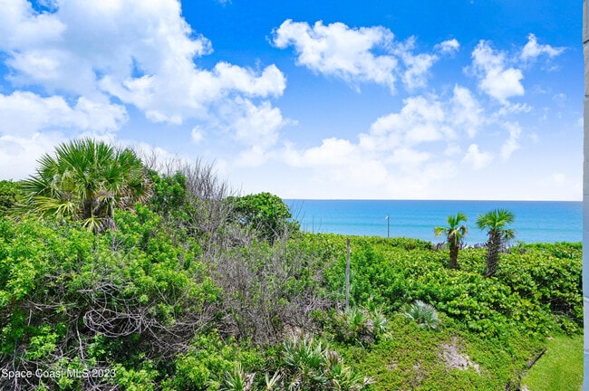 6355 S Hwy A1A in Melbourne Beach, FL - Building Photo - Building Photo