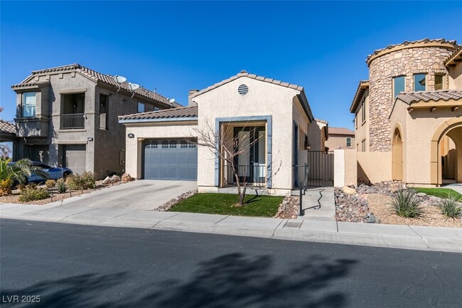 property at 280 Via Di Citta Dr