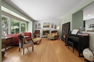 3411 Stoneybrae Dr in Falls Church, VA - Building Photo - Building Photo