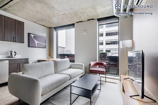 1900 1st Ave in Seattle, WA - Building Photo