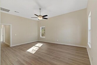 1350 Fitzhugh Ave in Paris, TX - Building Photo - Building Photo