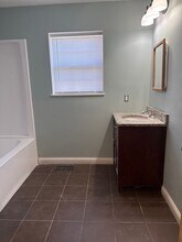 1520 Hosta St in Springfield, IL - Building Photo - Building Photo
