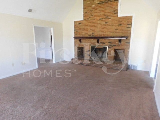 6331 Scarletcrest Ln in Memphis, TN - Building Photo - Building Photo