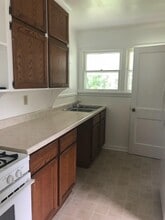 703 Albert Ave in Rockford, IL - Building Photo - Building Photo