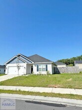 158 Stout Ln in Hinesville, GA - Foto de edificio - Building Photo