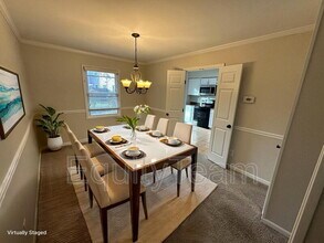 9133 Dominion Cir in Cincinnati, OH - Building Photo - Building Photo