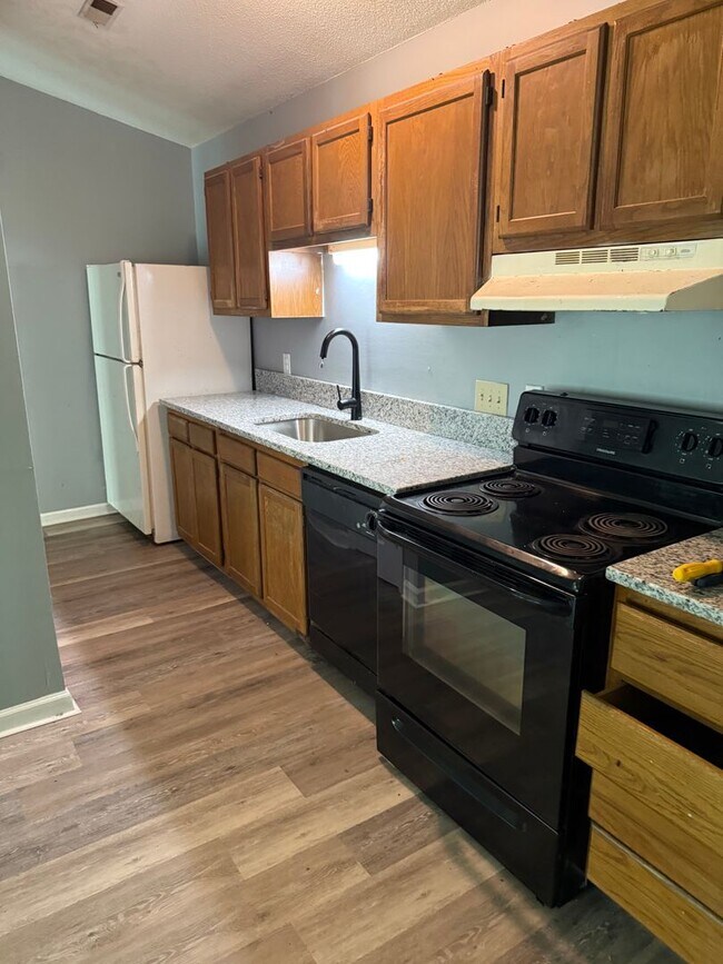 3115 Darden Rd in Greensboro, NC - Building Photo - Building Photo