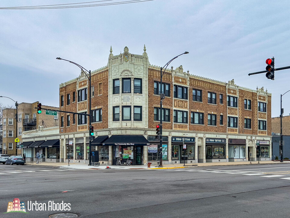 5600 N Western Ave, Unit A00C in Chicago, IL - Building Photo