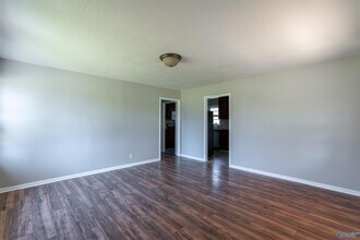 712 Marion Dr in Madison, AL - Building Photo - Building Photo
