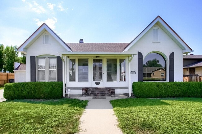 property at 465 S Alcott St