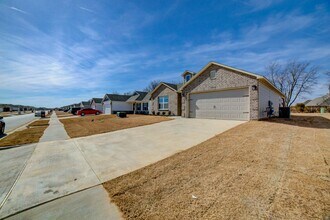 14232 N 73rd E Ave in Collinsville, OK - Building Photo - Building Photo