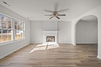 4509 Cobble Creek Ln in Raleigh, NC - Building Photo - Building Photo