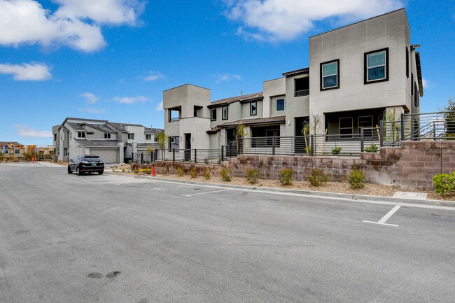 11553 Alpine Cove Ave in Las Vegas, NV - Building Photo - Building Photo