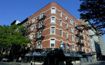 182-184 W 4th St in New York, NY - Building Photo - Building Photo