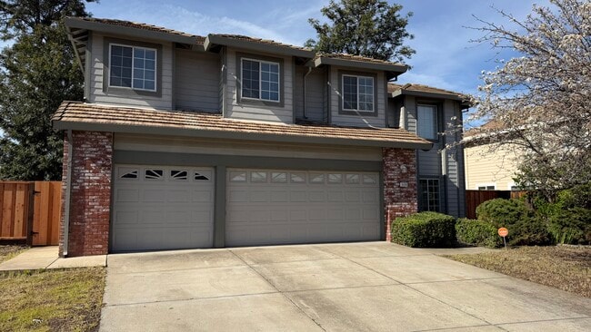 property at 5124 Paddock Ct