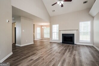 545 Wyntuck Dr in Mcdonough, GA - Building Photo - Building Photo